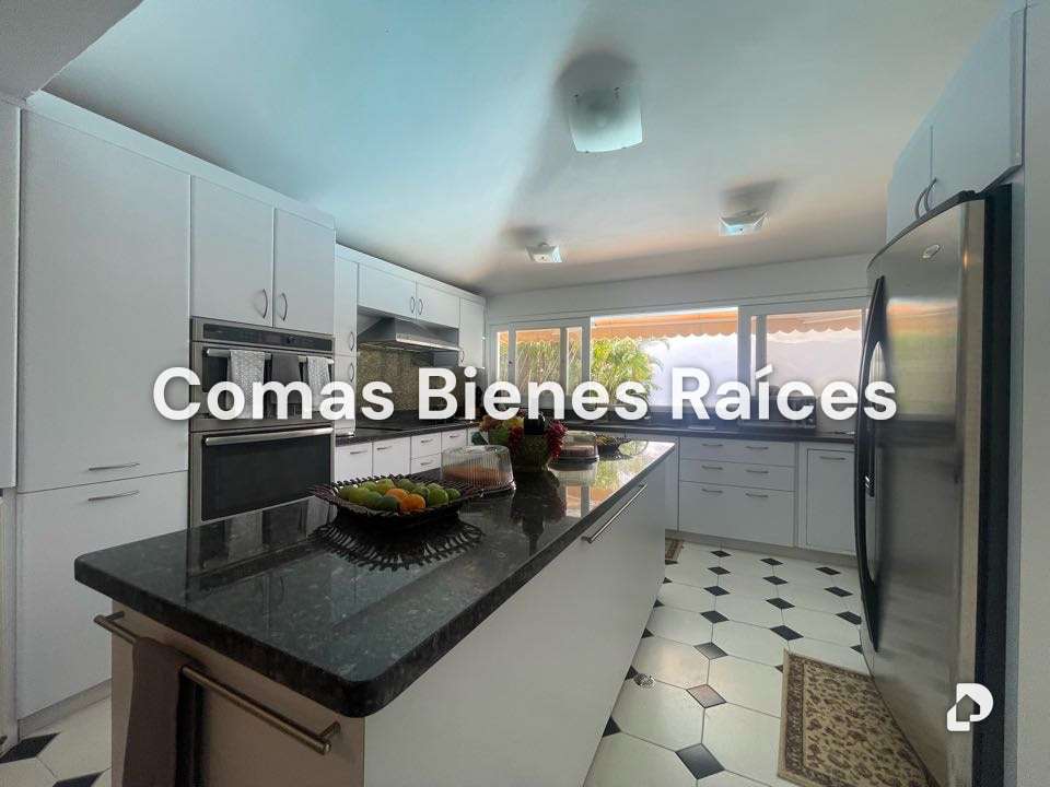 Casa en Alto Hatillo, Caracas – 11