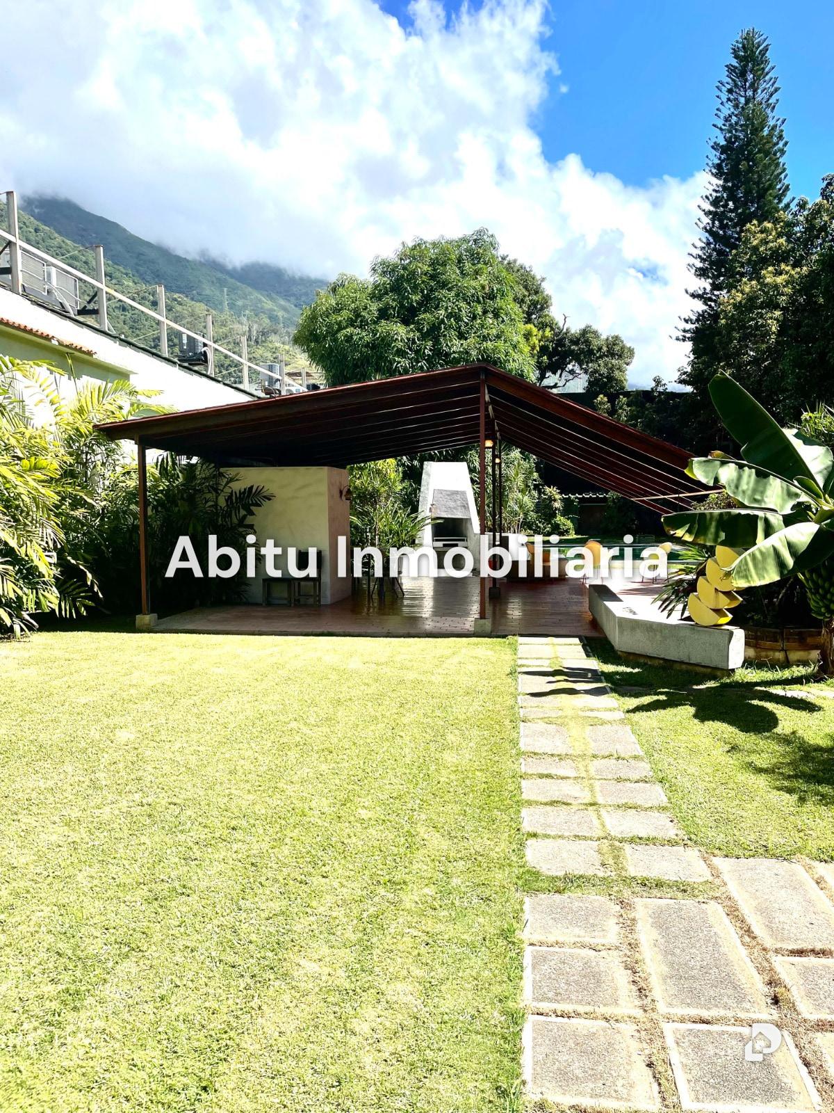 House in La Castellana, Caracas – 2