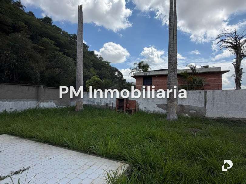 Casa en Colinas de Tamanaco, Caracas – 15