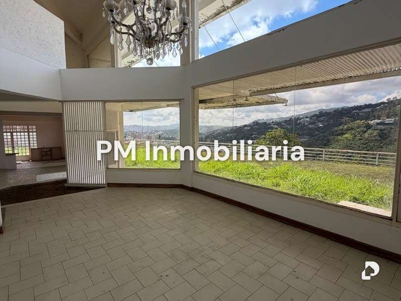 Casa en Colinas de Tamanaco, Caracas – 4