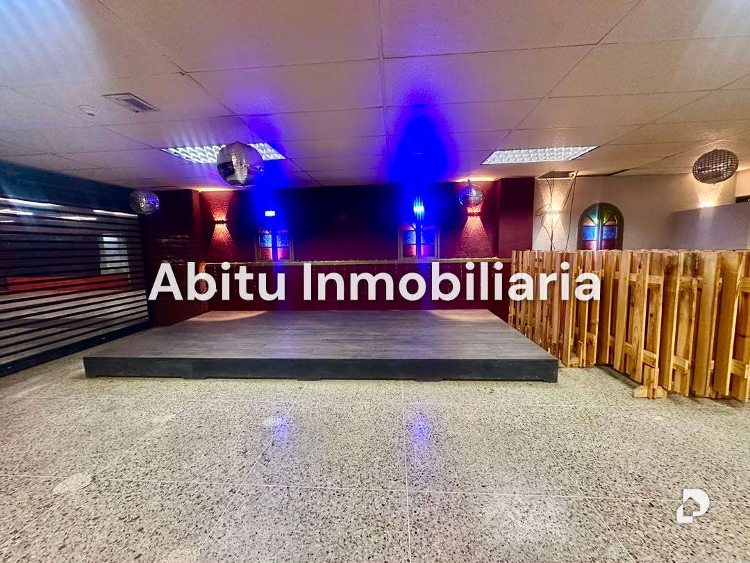 Local comercial en La Urbina, Caracas – 2