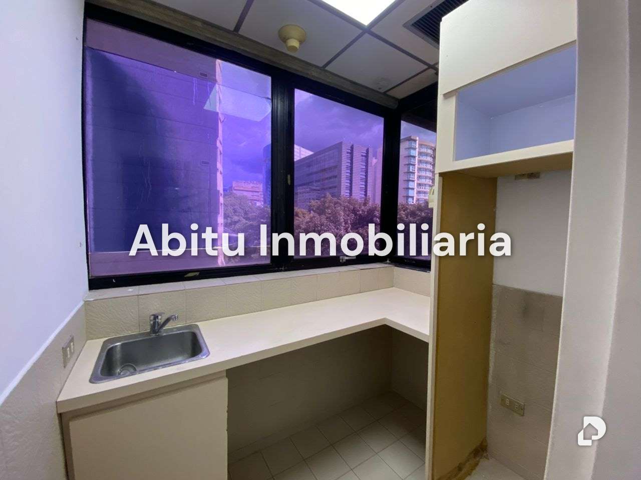 Oficina en El Rosal, Caracas – 16