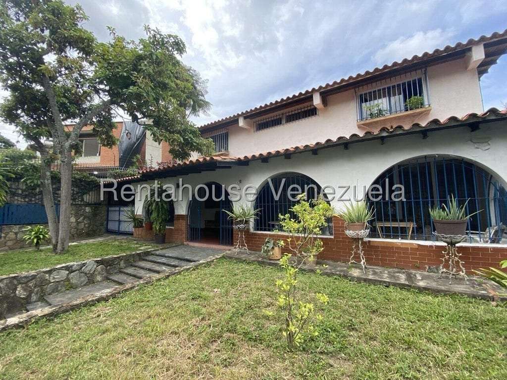 Casa en Santa Paula, Caracas - 1