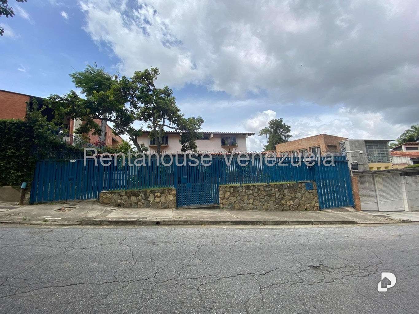 Casa en Santa Paula, Caracas – 20