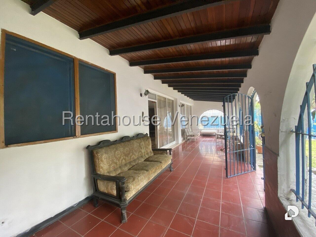 Casa en Santa Paula, Caracas – 3
