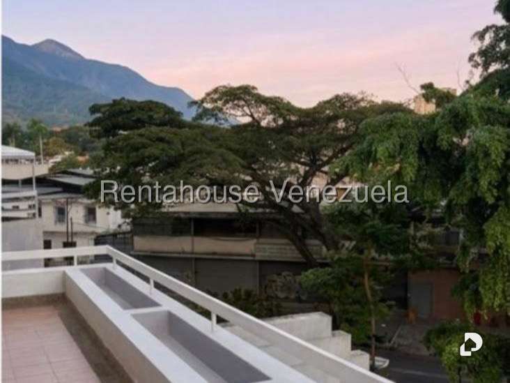 Apartment in Los Dos Caminos, Caracas – 8