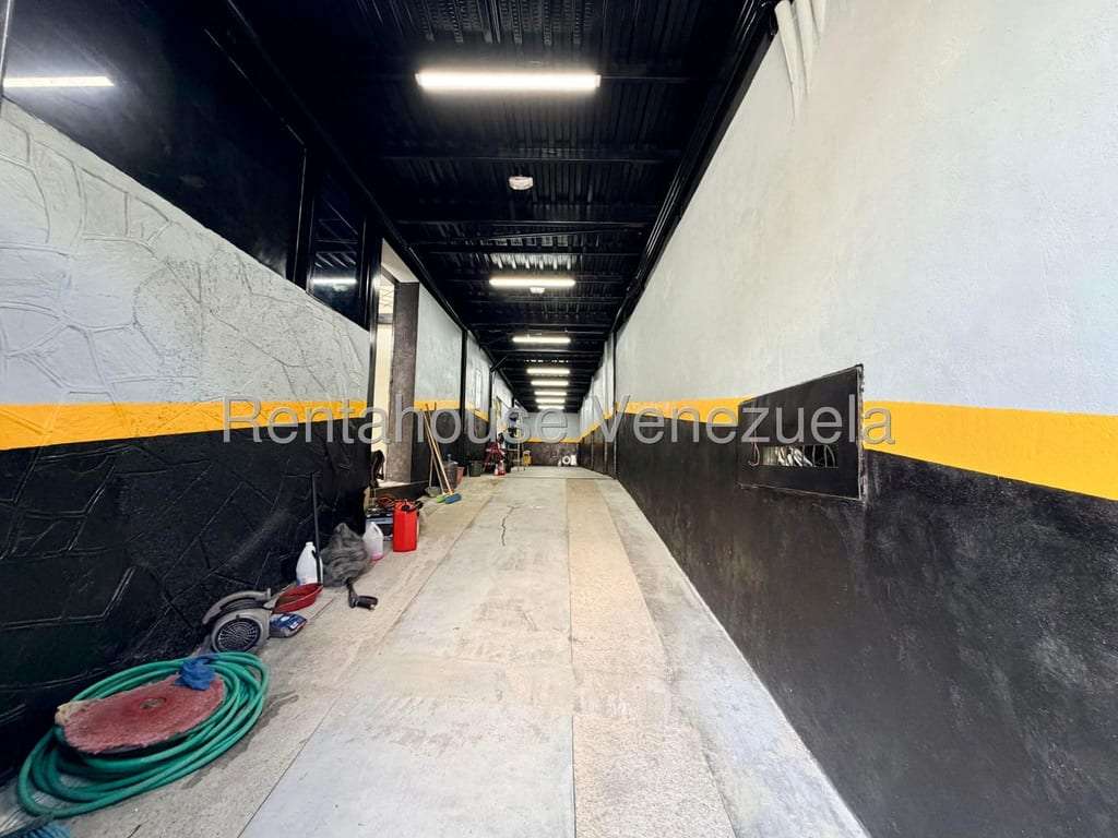 Casa en San Román, Caracas - 1