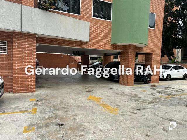 Apartamento en Colinas de Las Acacias, Caracas – 17