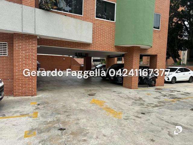 Apartamento en Colinas de Las Acacias, Caracas – 17