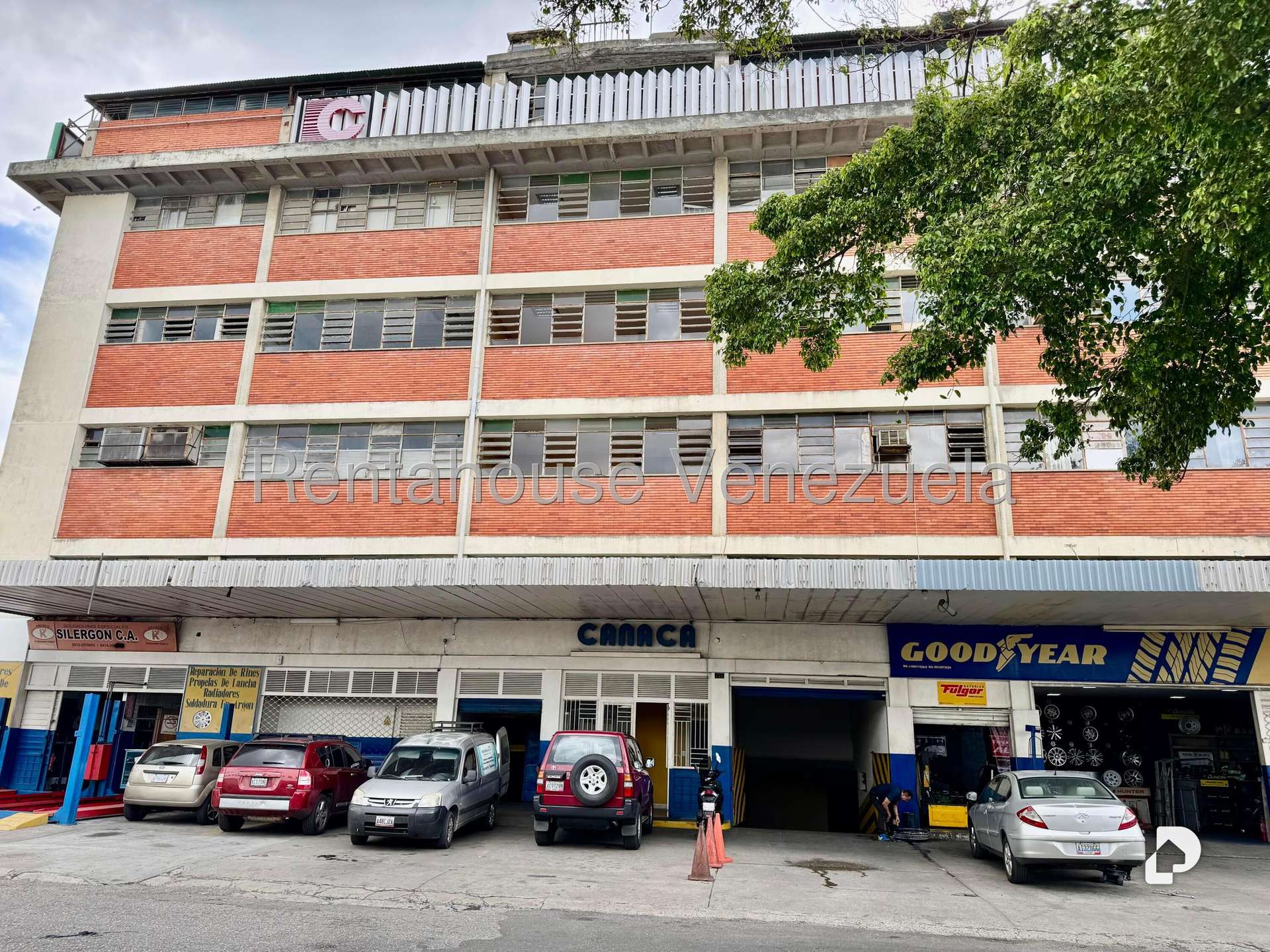 Galpón en Los Ruices, Caracas – 24