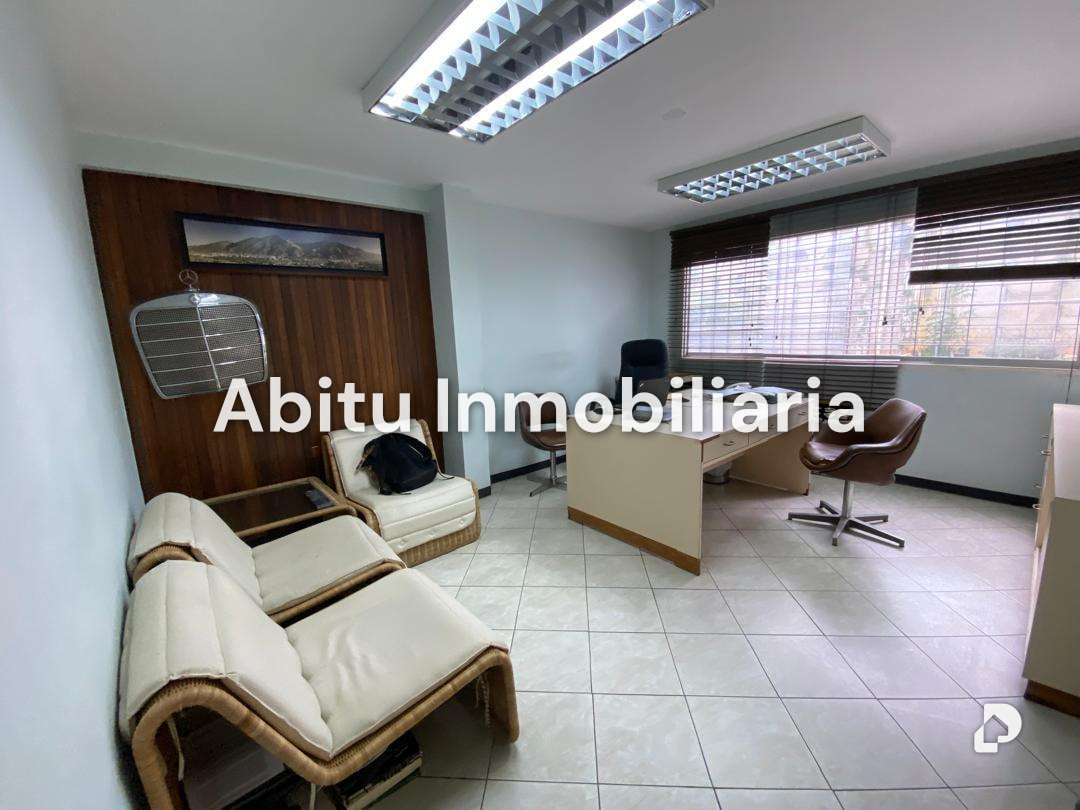 Oficina en Las Mercedes, Caracas – 9