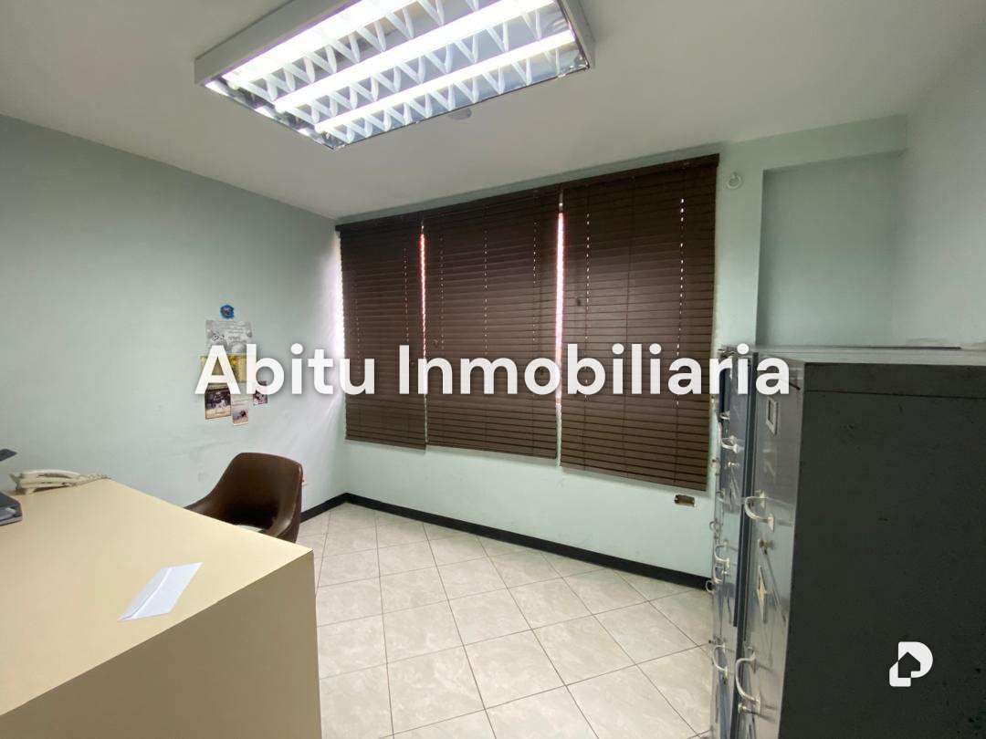 Oficina en Las Mercedes, Caracas – 7