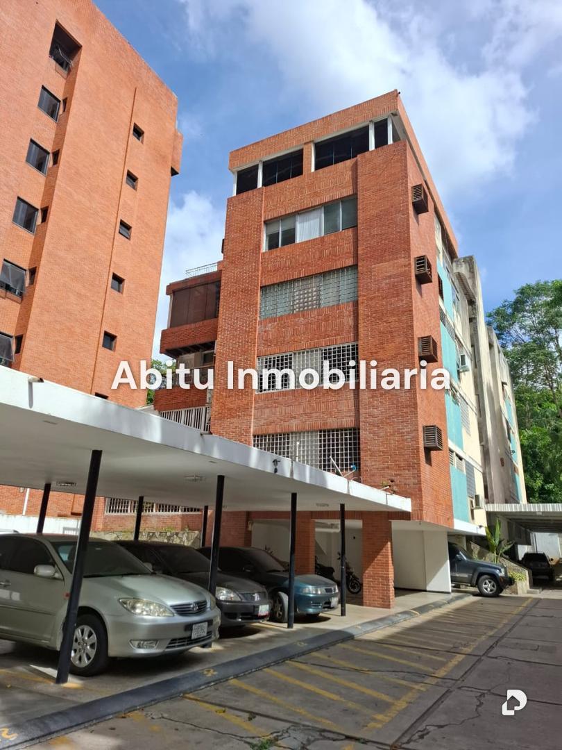 Oficina en Las Mercedes, Caracas – 1