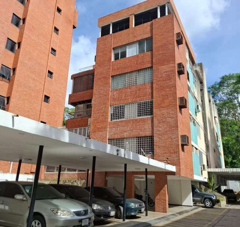 Oficina en Las Mercedes, Caracas - 1