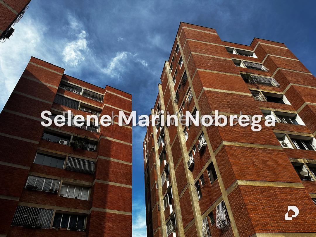 Apartamento en La Boyera, Caracas – 1