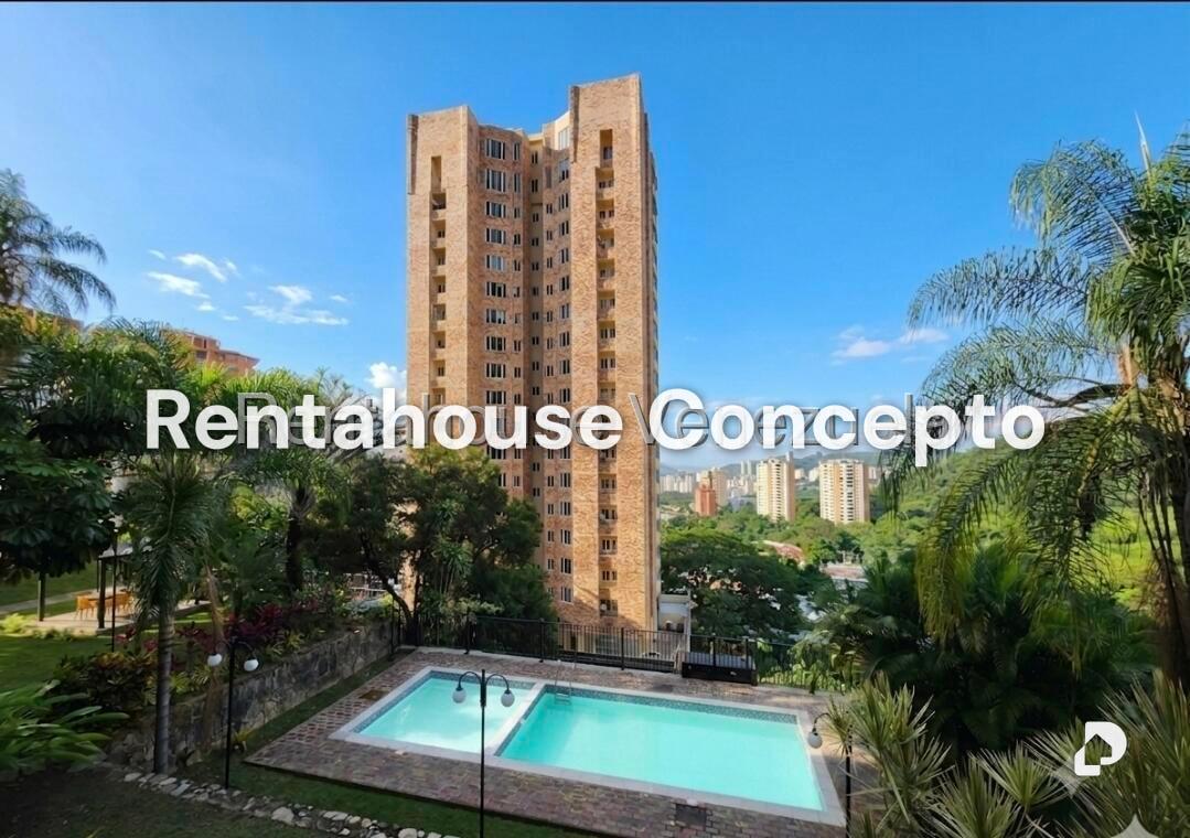 Apartamento en El Parral, Valencia – 2