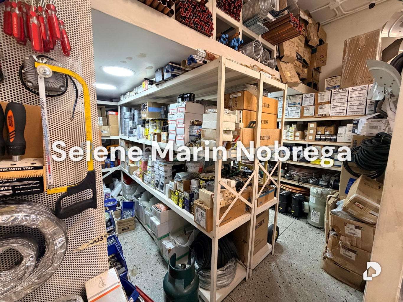 Local comercial en Los Palos Grandes, Caracas – 9
