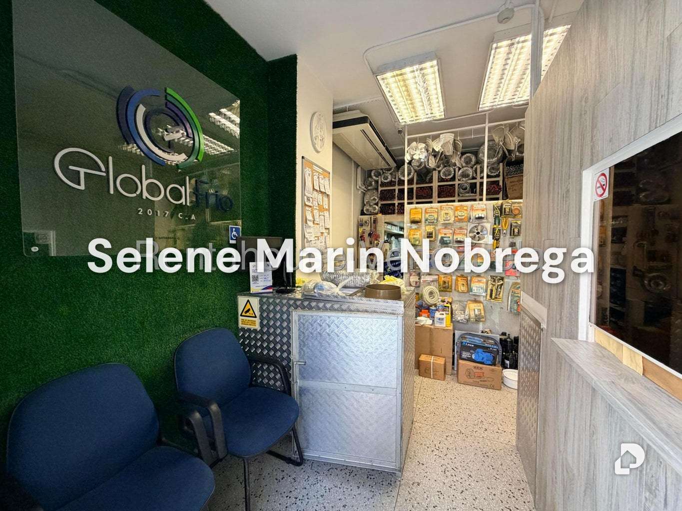 Local comercial en Los Palos Grandes, Caracas – 3