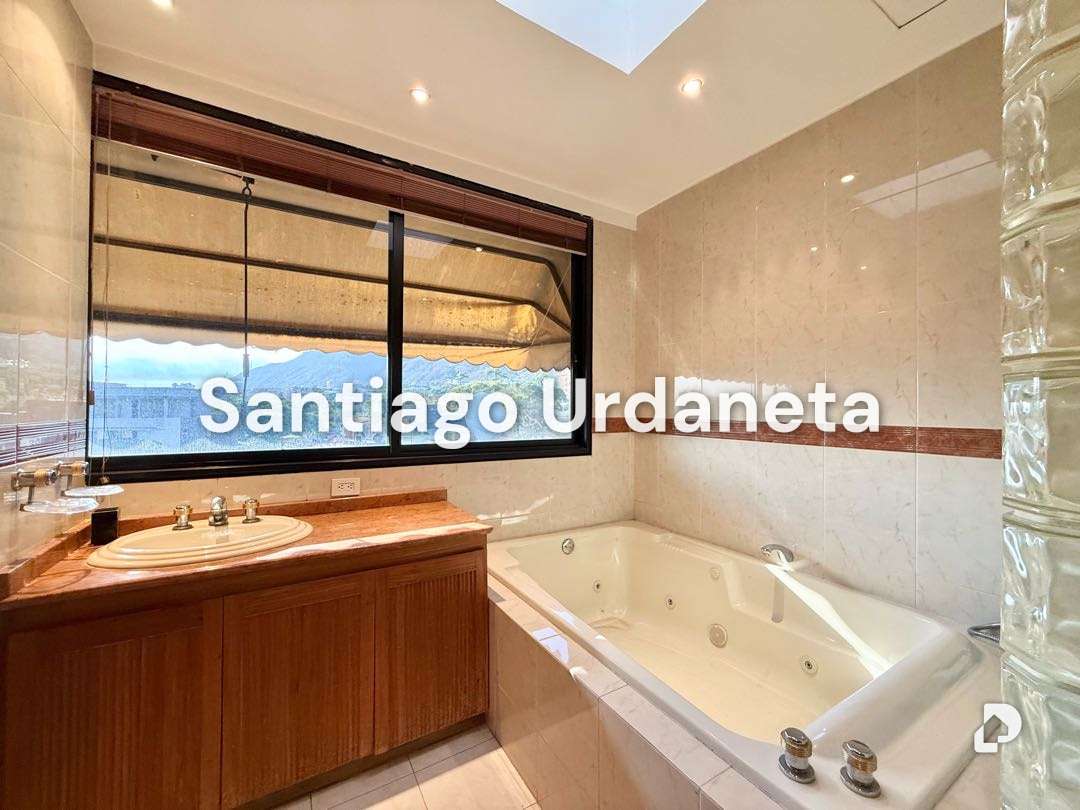 Apartment in Altamira, Caracas – 20
