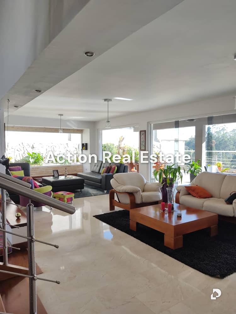 Casa en Club de Campo, Altos Mirandinos – 2