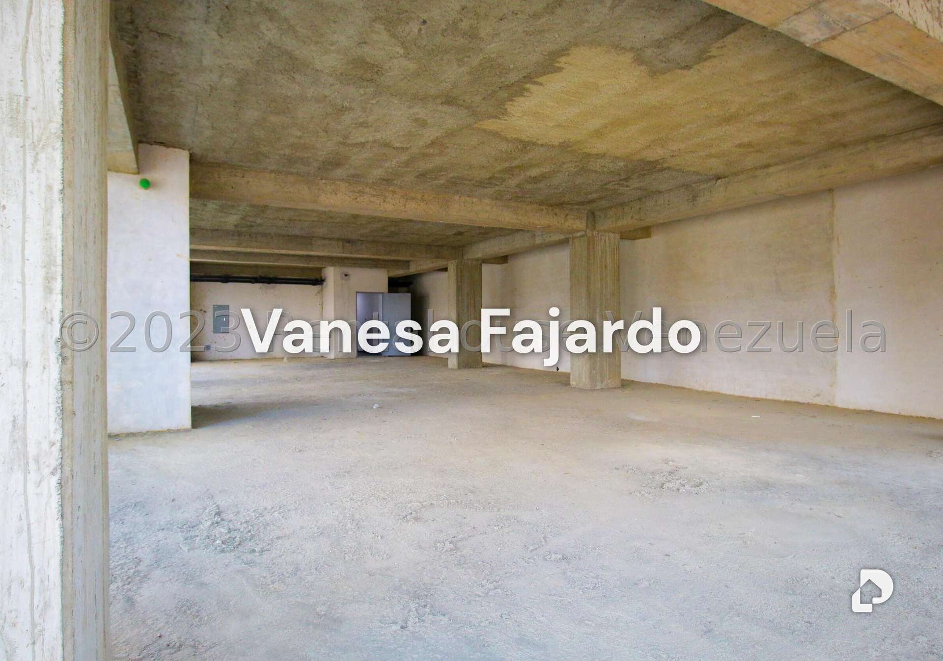 Oficina en Las Mercedes, Caracas – 10