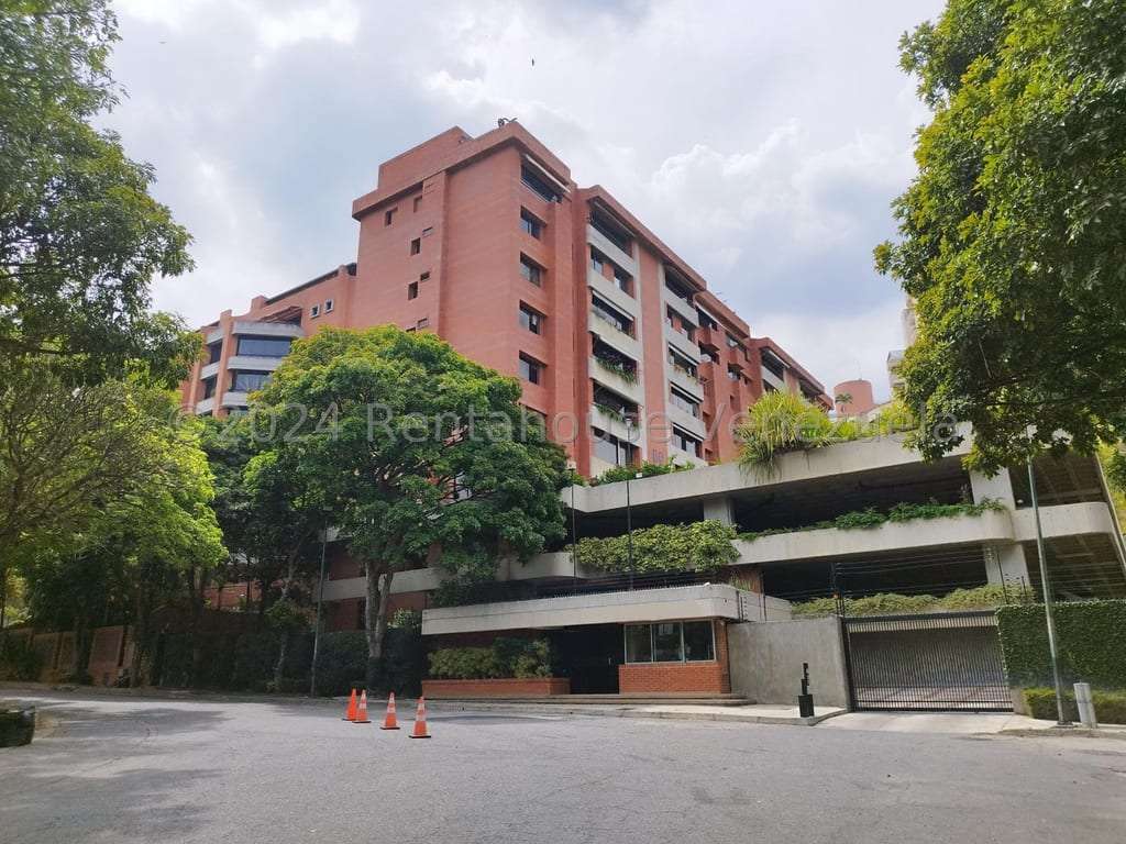 Apartamento en Colinas de Valle Arriba, Caracas - 1
