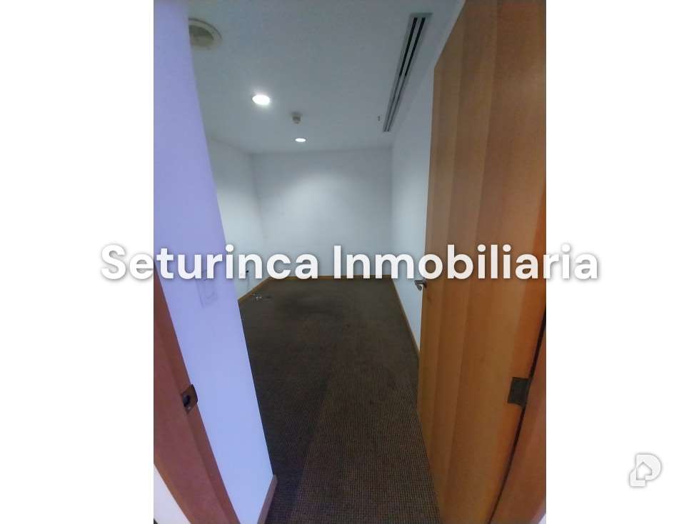 Oficina en Chuao, Caracas – 8