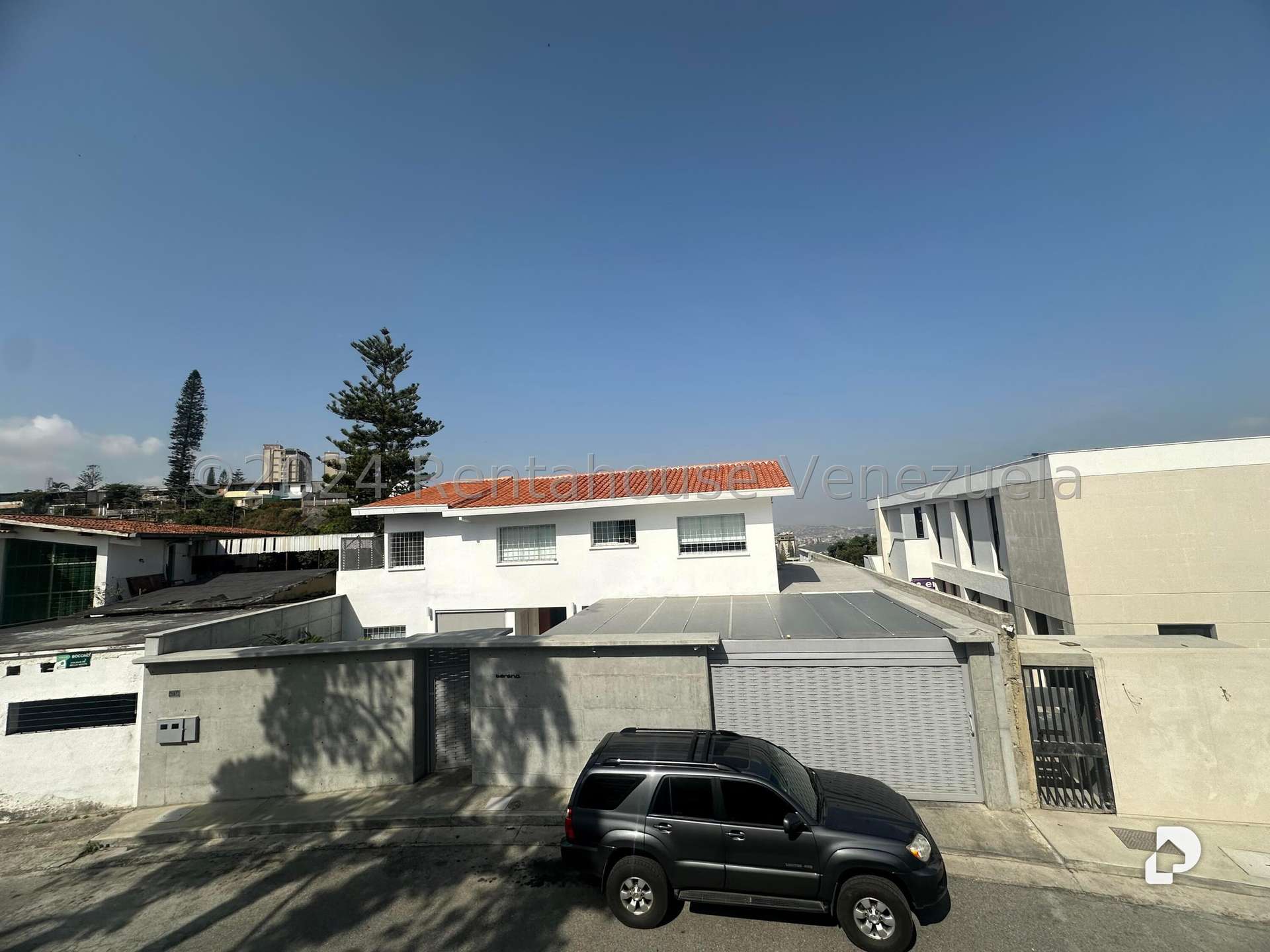 Casa en Colinas de Bello Monte, Caracas – 58