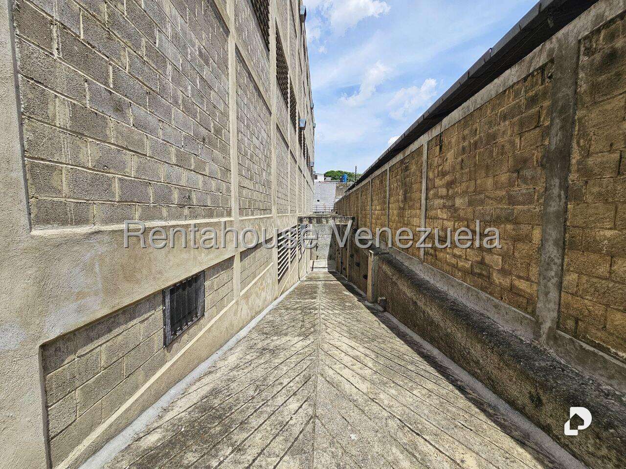 Edificio en Los Ruices, Caracas – 9