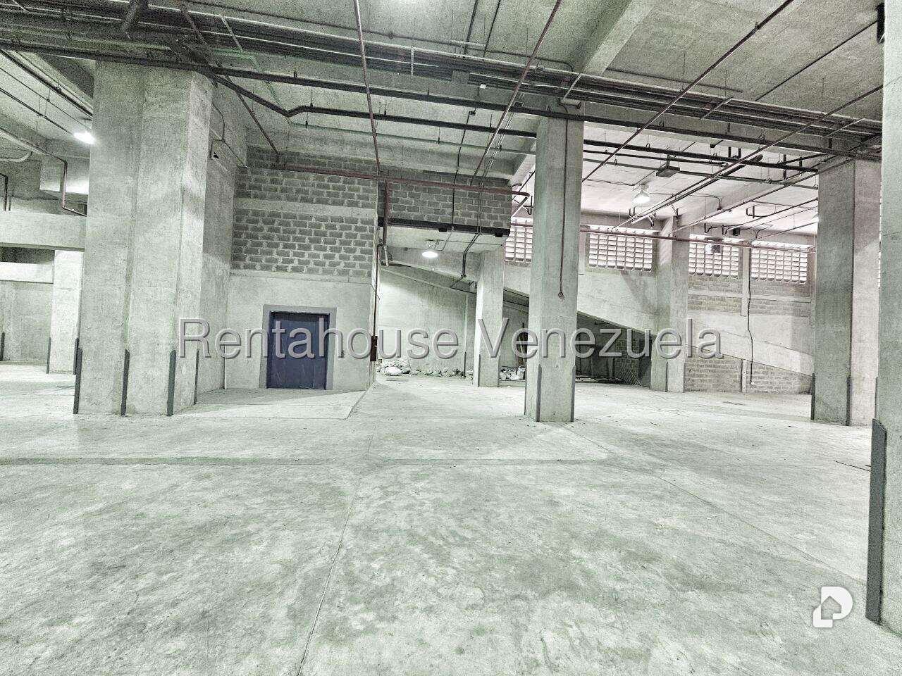 Edificio en Los Ruices, Caracas – 17
