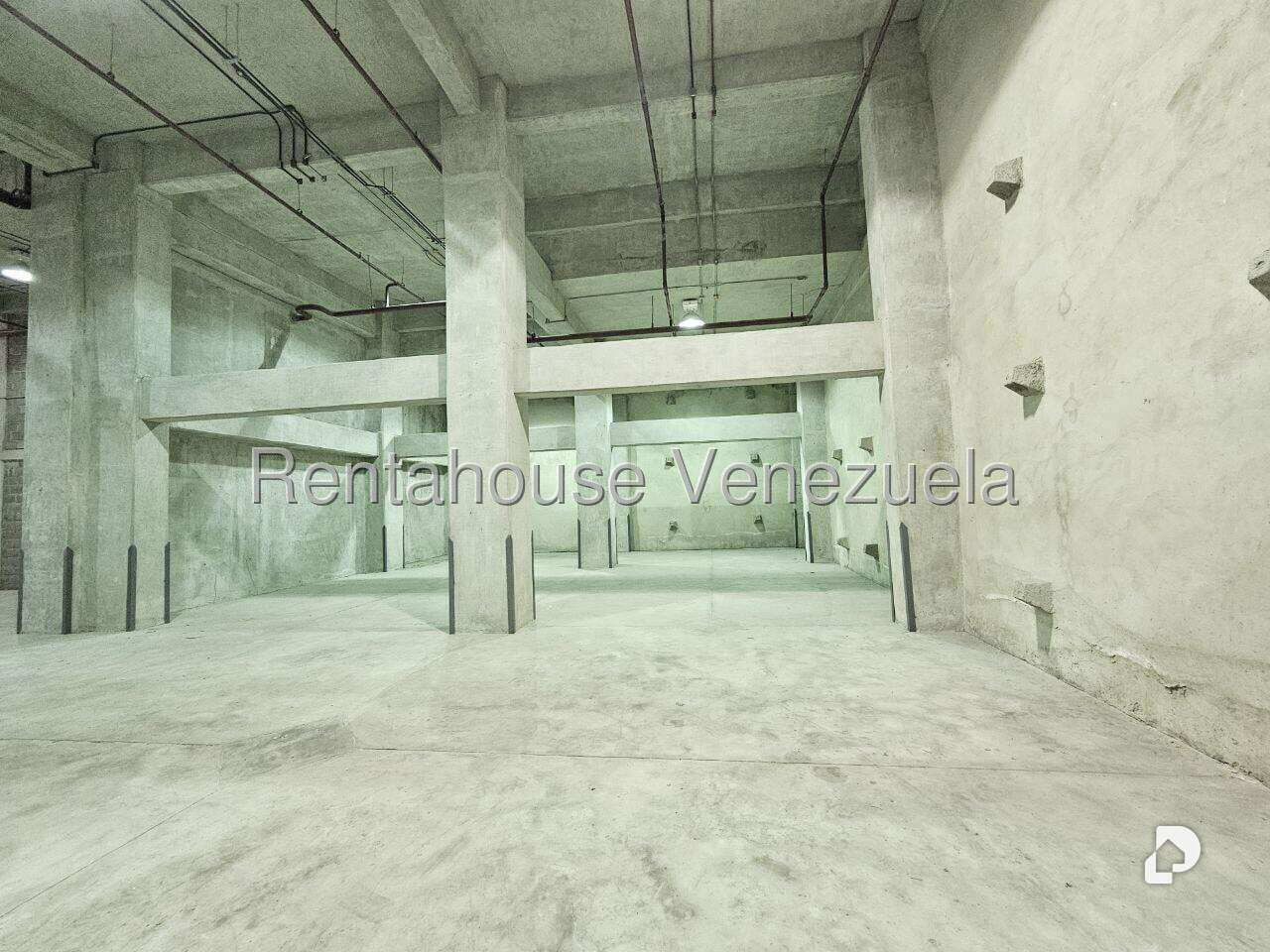 Edificio en Los Ruices, Caracas – 15