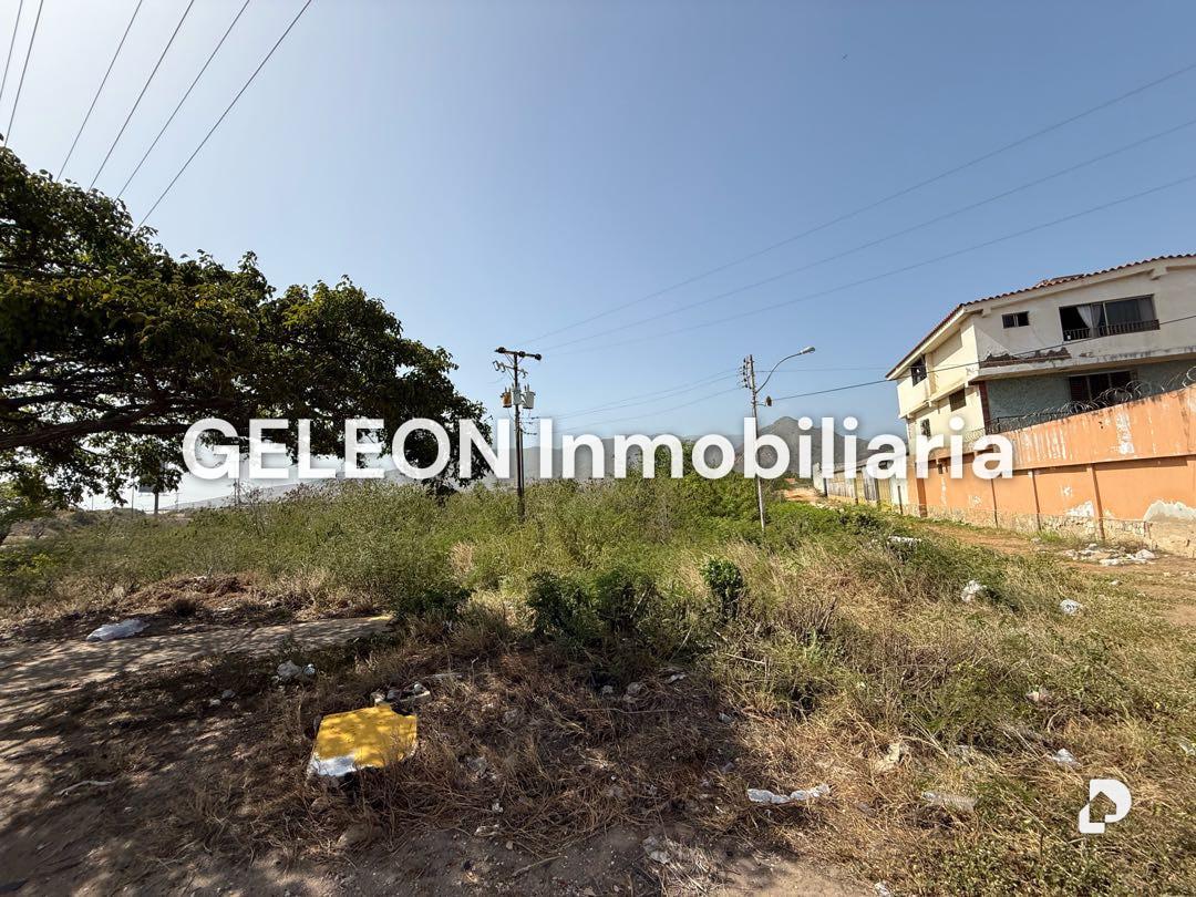 Terreno en Los Cocos Norte, Porlamar – 2