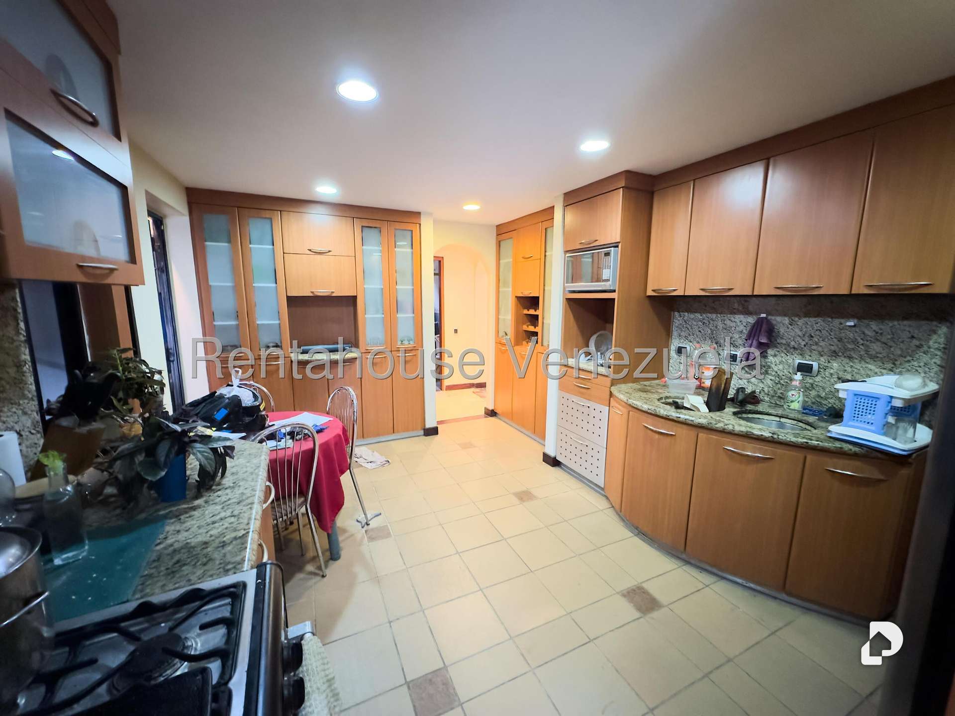 Casa en Santa Rosa de Lima, Caracas – 9