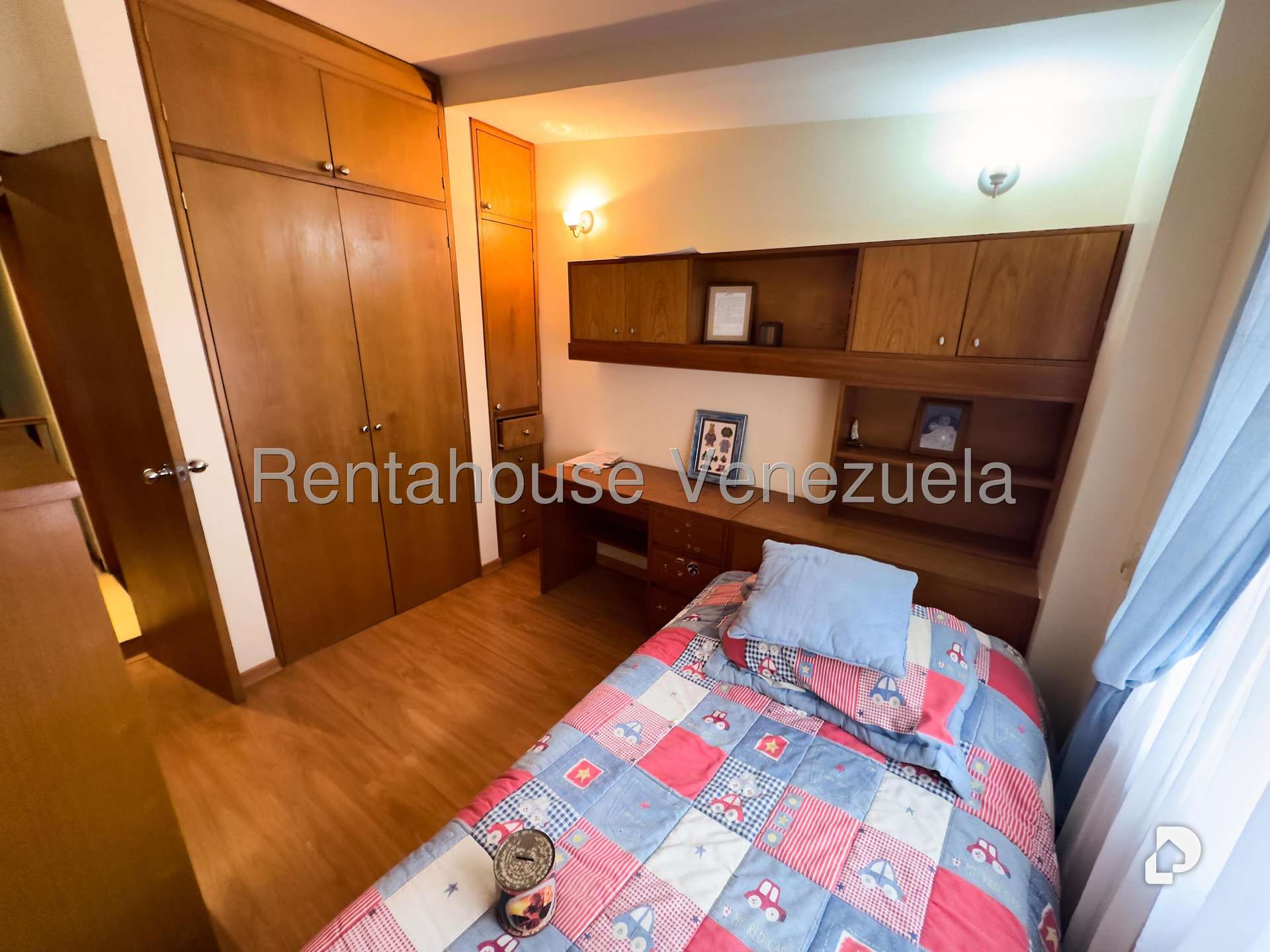 Casa en Santa Rosa de Lima, Caracas – 20