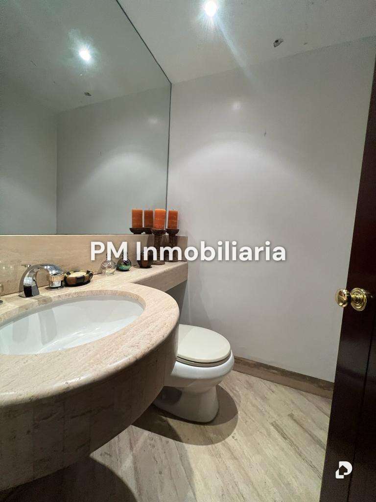 Apartamento en Altamira, Caracas – 15