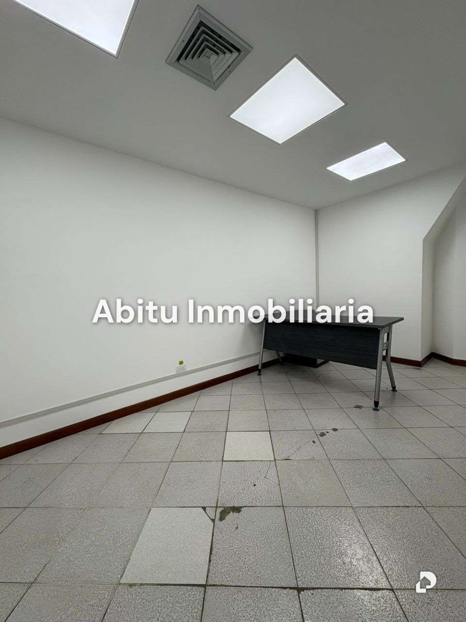 Office in Chuao, Caracas – 3