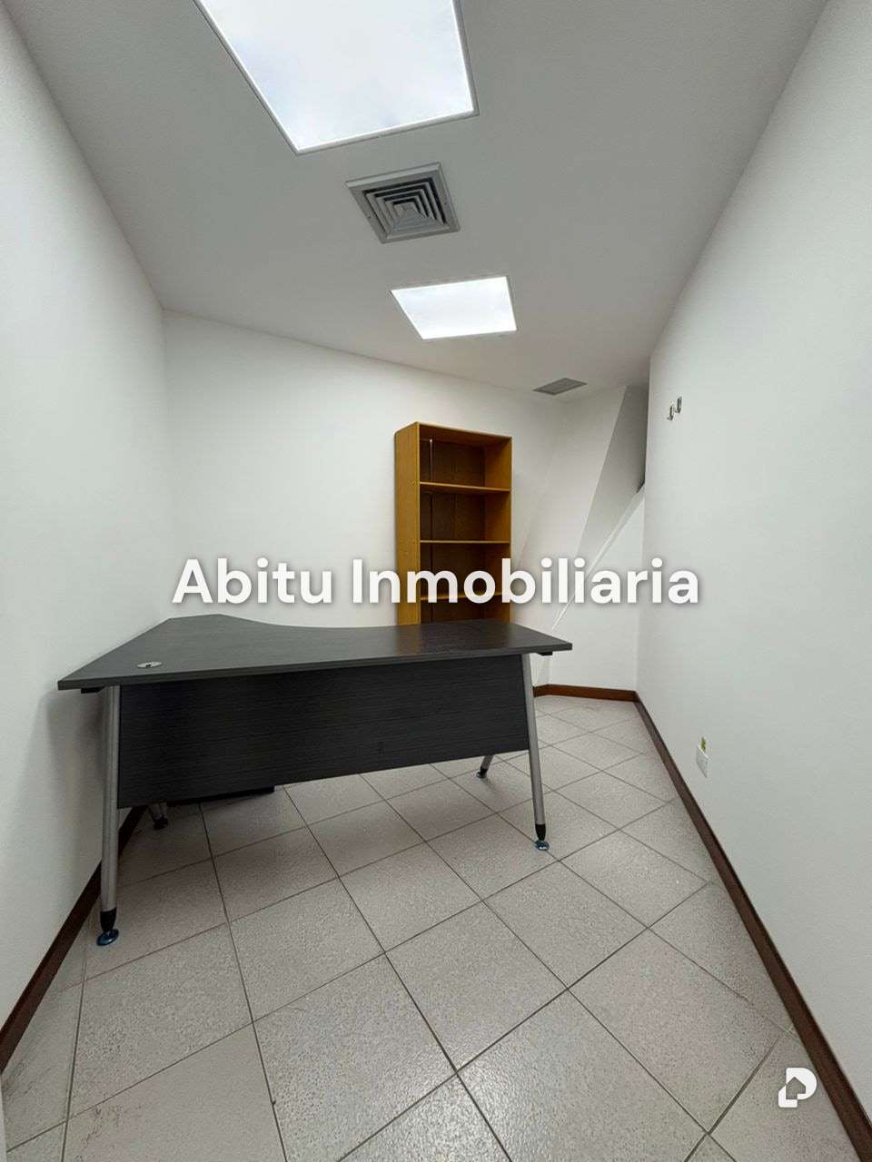 Office in Chuao, Caracas – 4