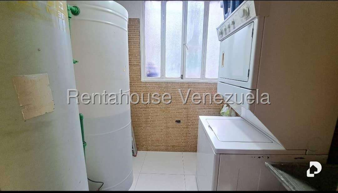 Apartamento en El Paraíso, Caracas – 12