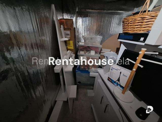 Local comercial en Parroquia Urbana San José, Valencia – 14