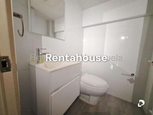 Local comercial en Parroquia Urbana San José, Valencia – 15