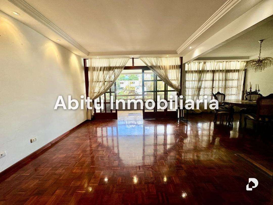 Apartamento en Cumbres de Curumo, Caracas – 9