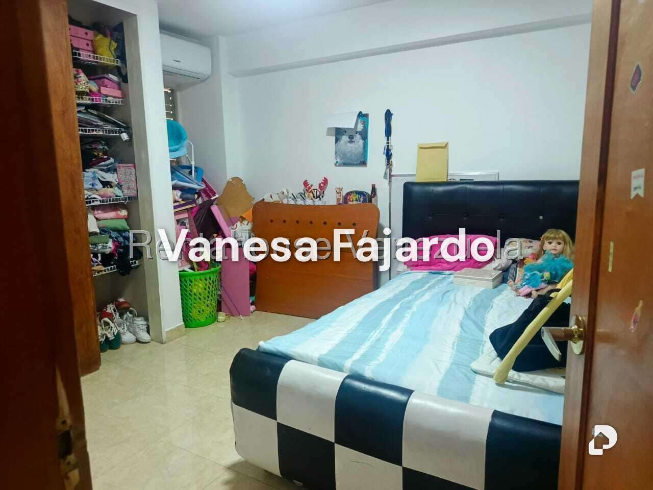 Apartamento en Prados del Este, Caracas – 20