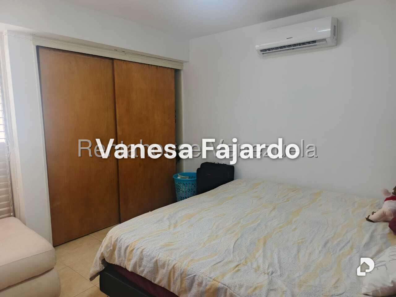 Apartamento en Prados del Este, Caracas – 16