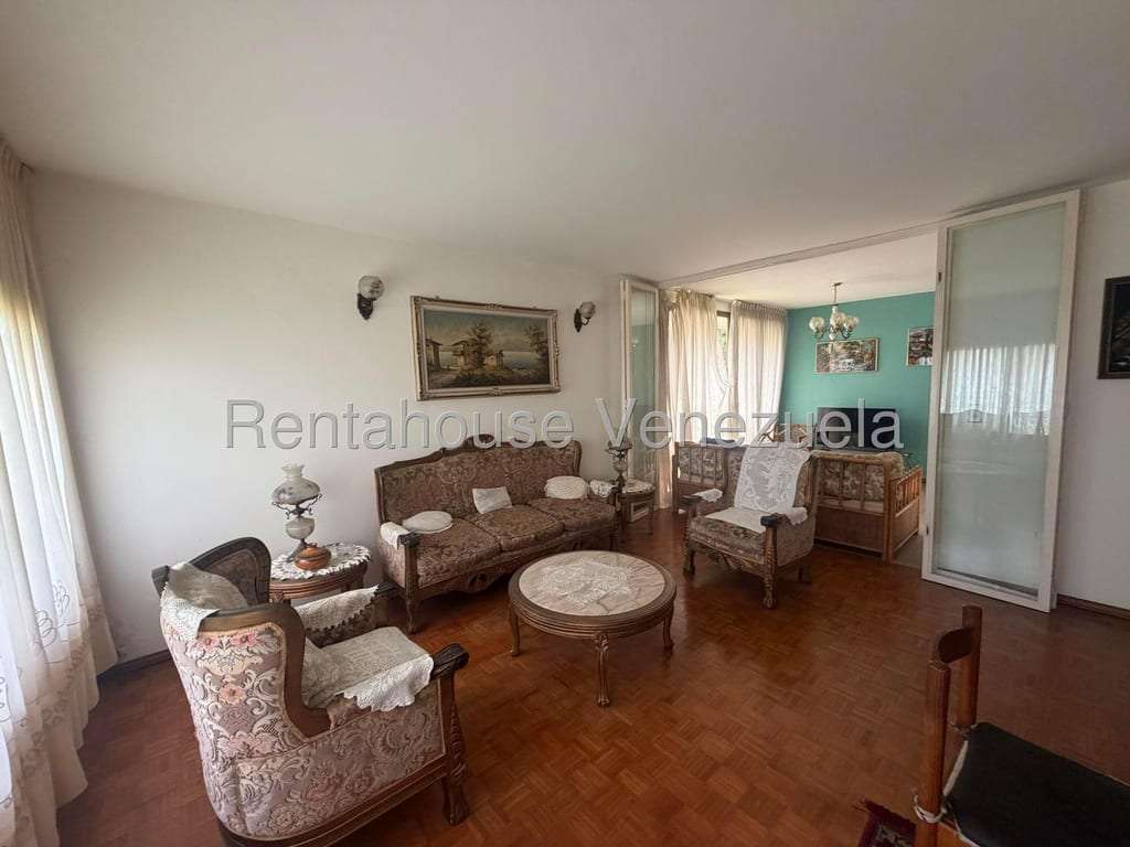 Casa en Lomas de La Lagunita, Caracas