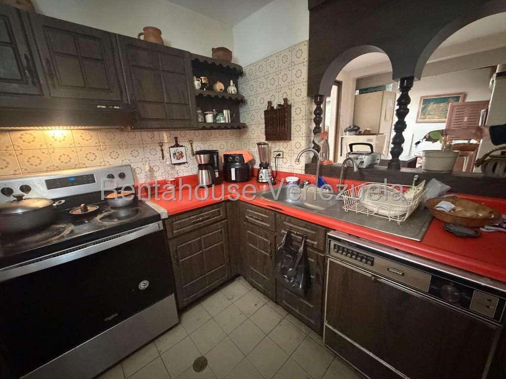 Casa en Lomas de La Lagunita, Caracas