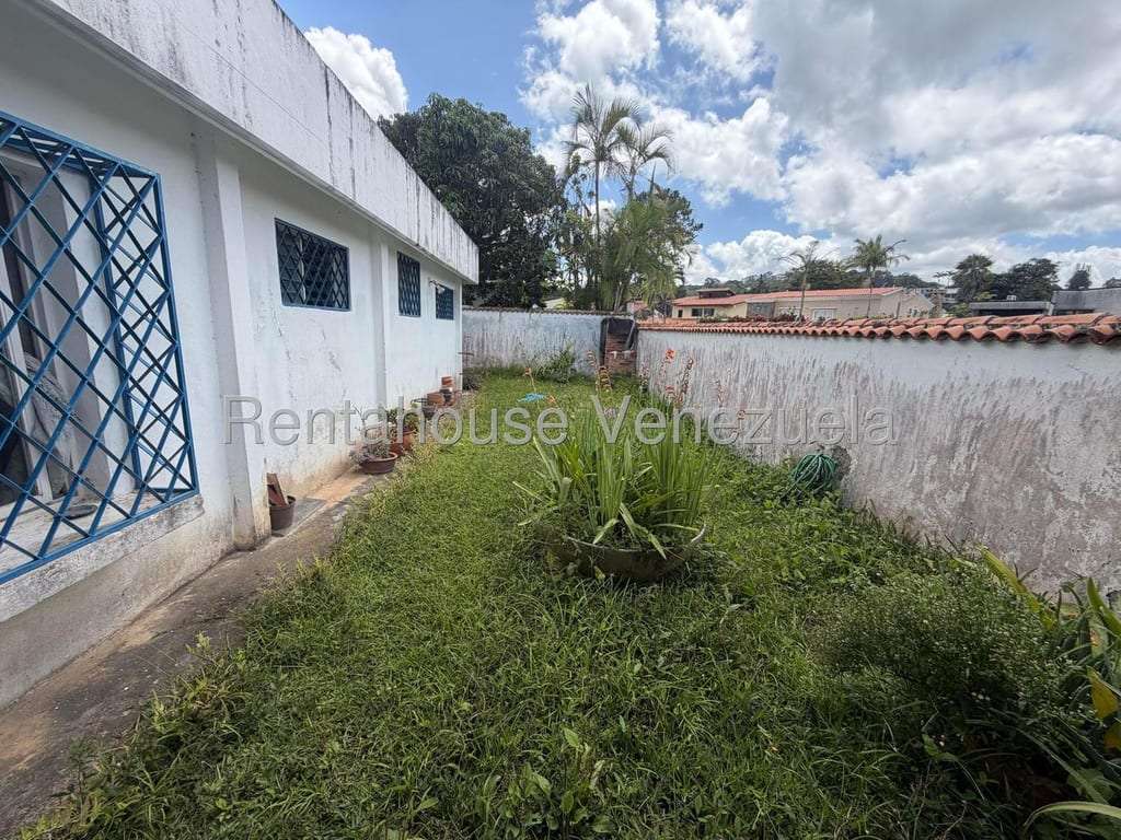 Casa en Lomas de La Lagunita, Caracas