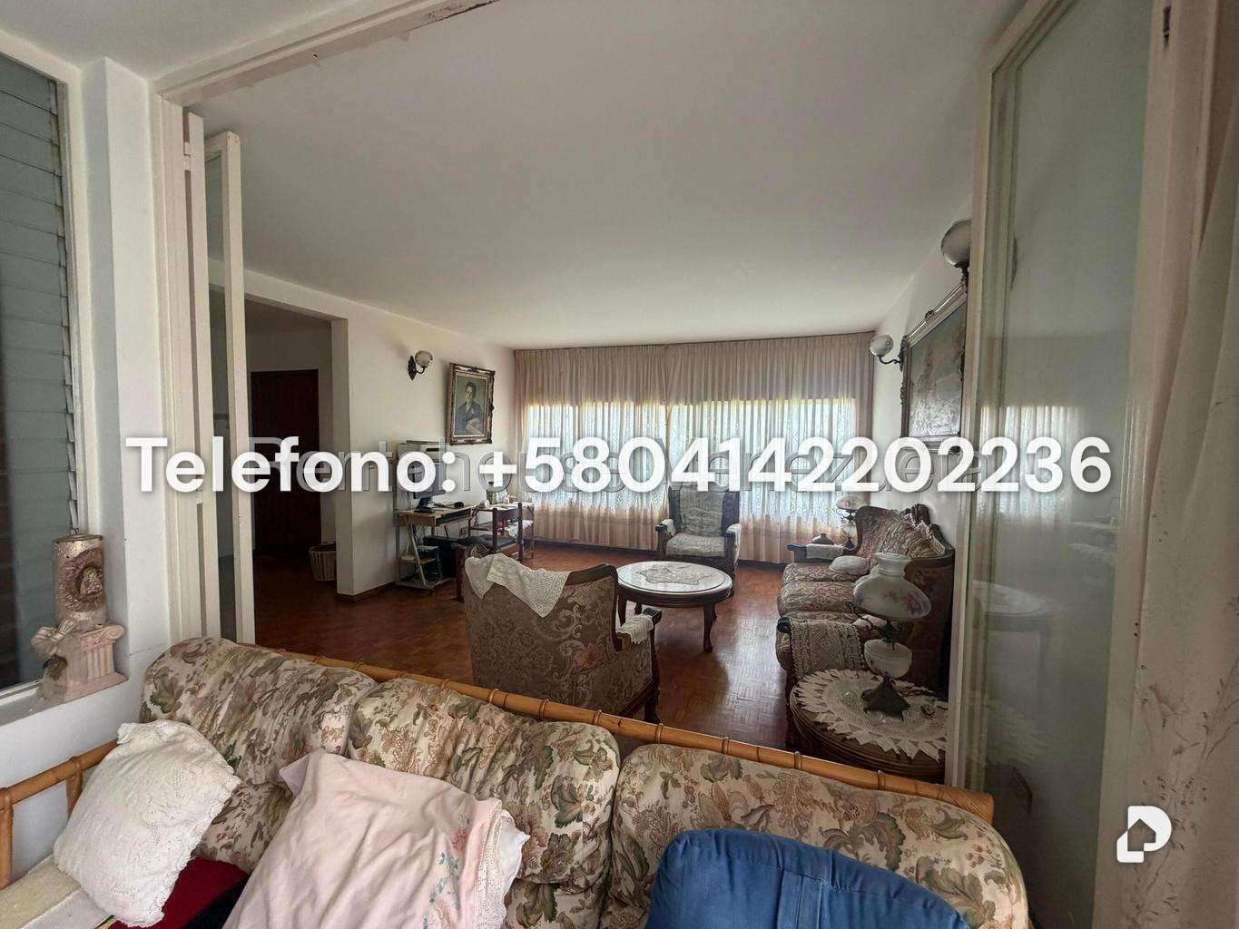 Casa en Lomas de La Lagunita, Caracas – 20