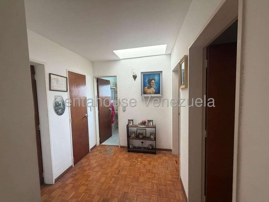 Casa en Lomas de La Lagunita, Caracas