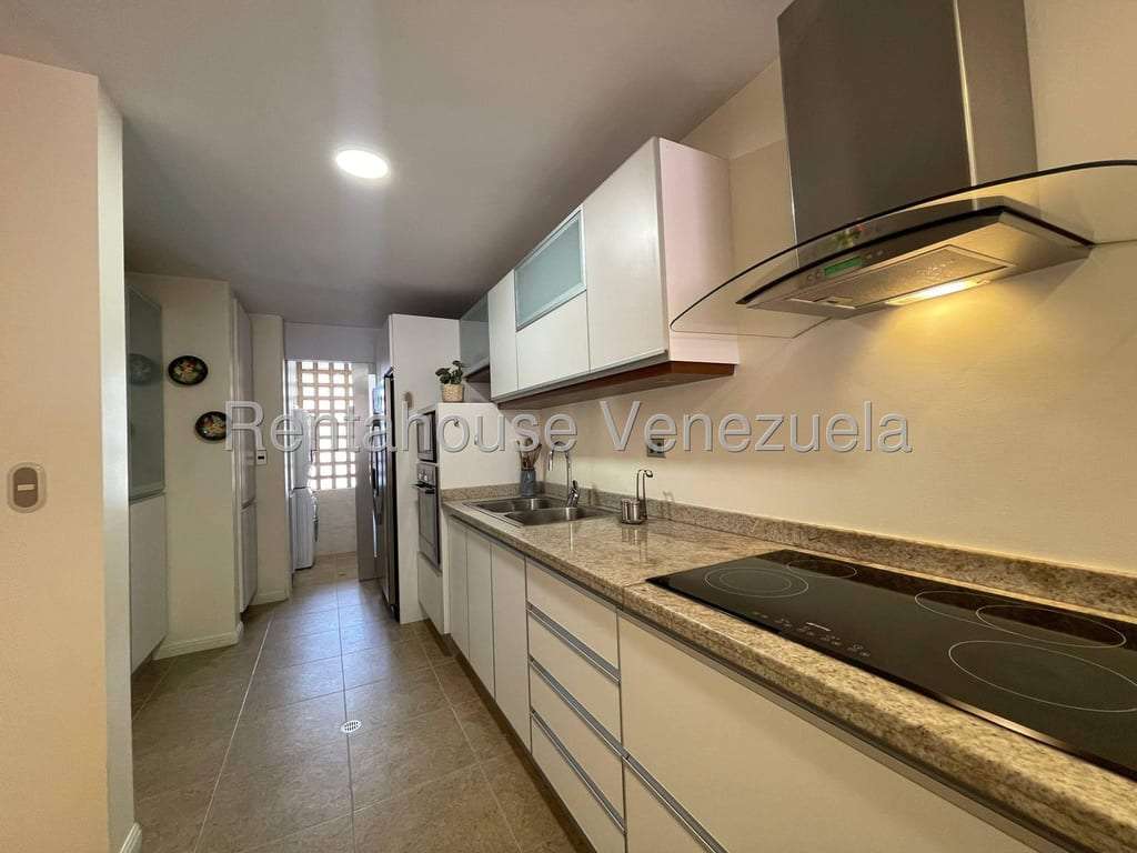 Apartamento en Lomas del Sol, Caracas