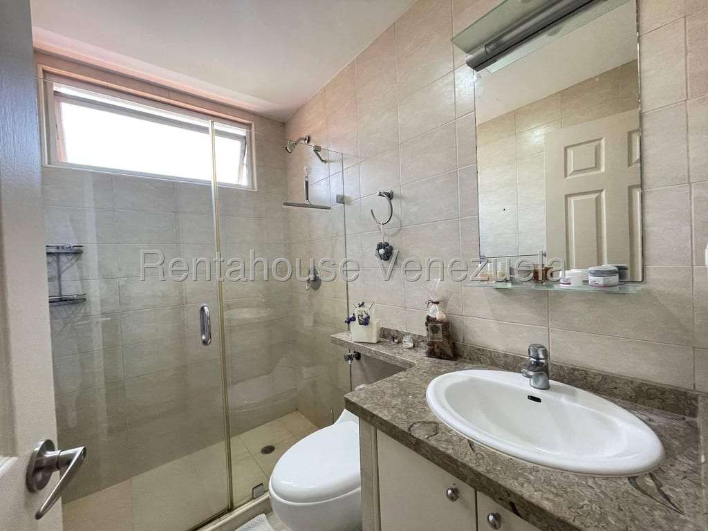 Apartamento en Lomas del Sol, Caracas